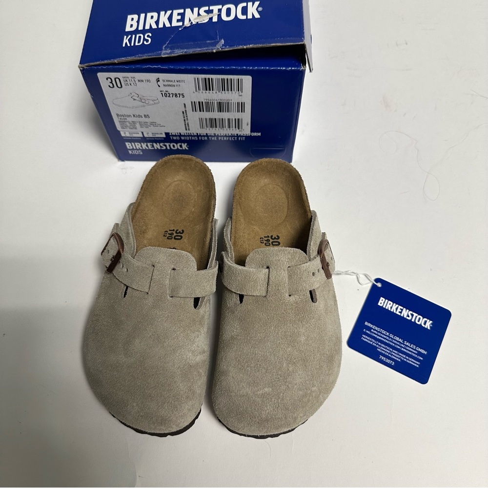 Birkenstock Taupe Suede Boston kids size 30. NWT in box.
